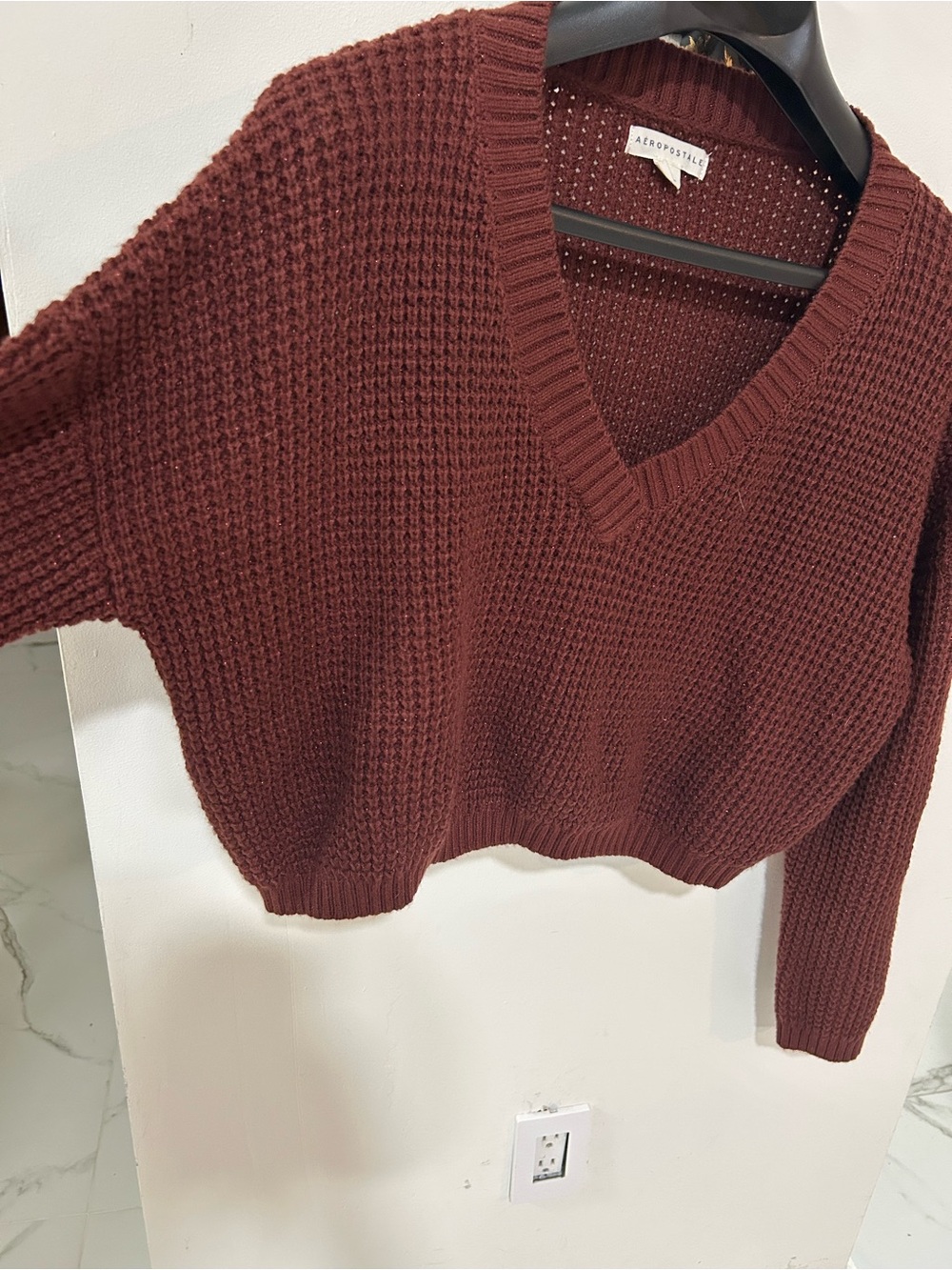 Aeropostale Women's V-Neck Waffle Knit Sweater - Maroon